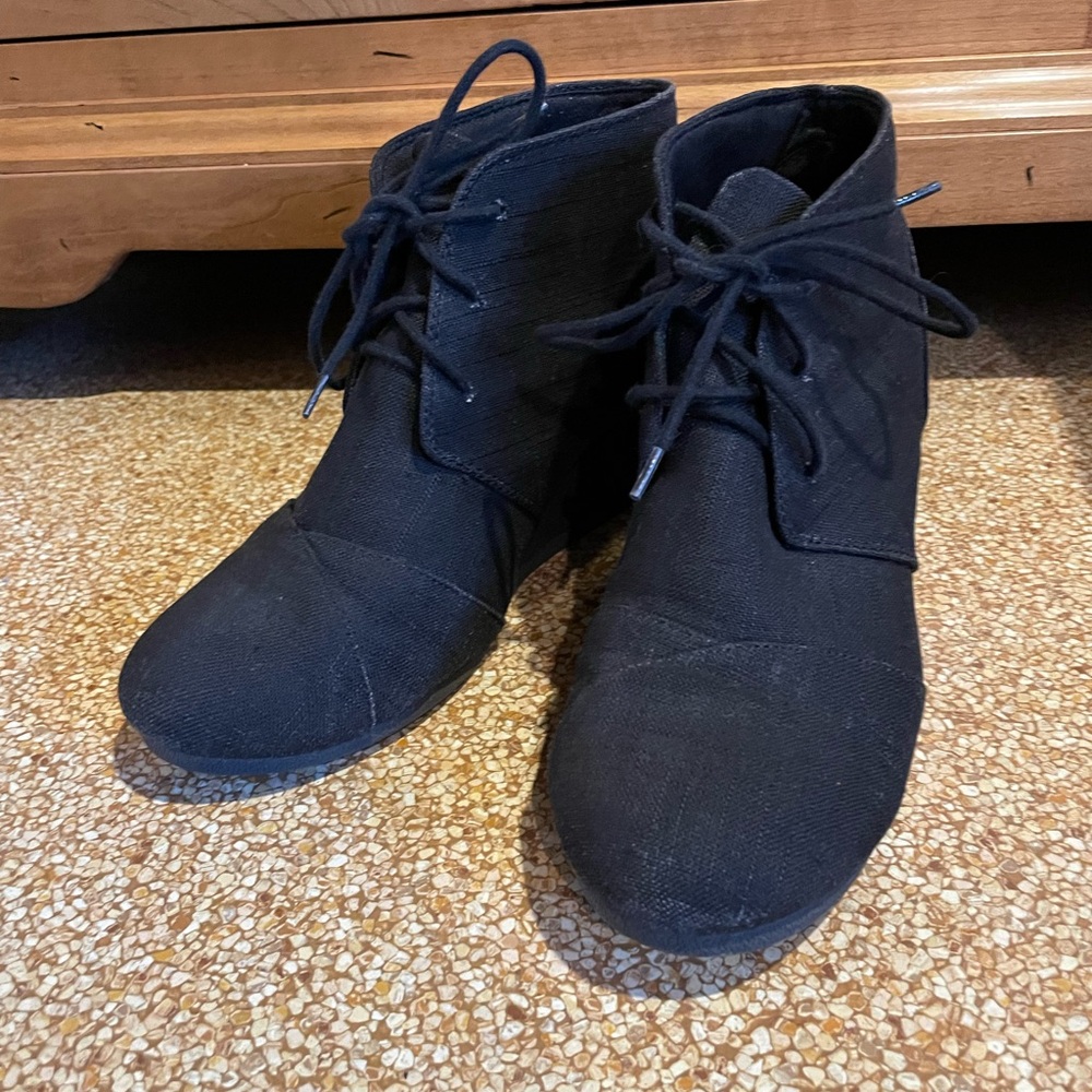 Women’s size 11, black wedge booties, Maurice’s